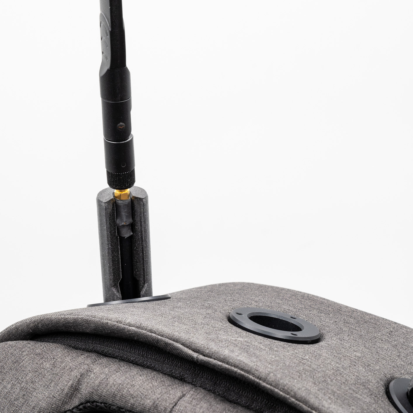 HOLDER: SMA - Coax Cable 5.5mm